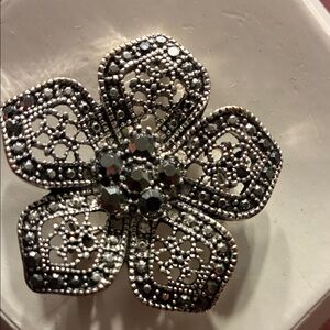 Elegant Silver Floral Brooch